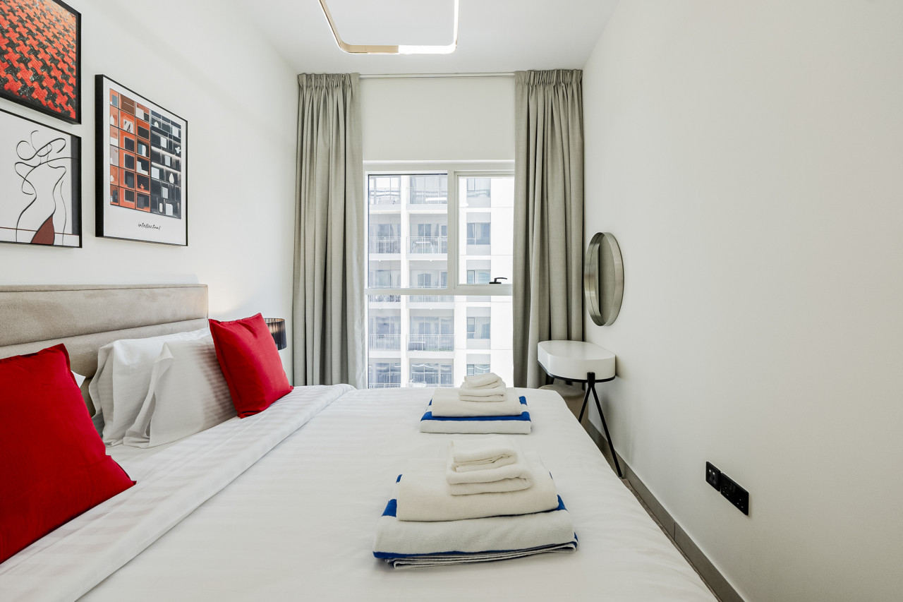 Luxury at Socio Dubai Hills, 2 Beds, Sleeps 4 — photo 18