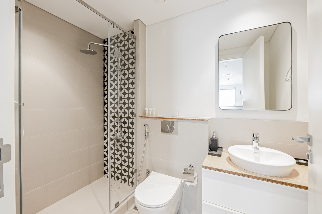 Luxury at Socio Dubai Hills, 2 Beds, Sleeps 4 — photo 16