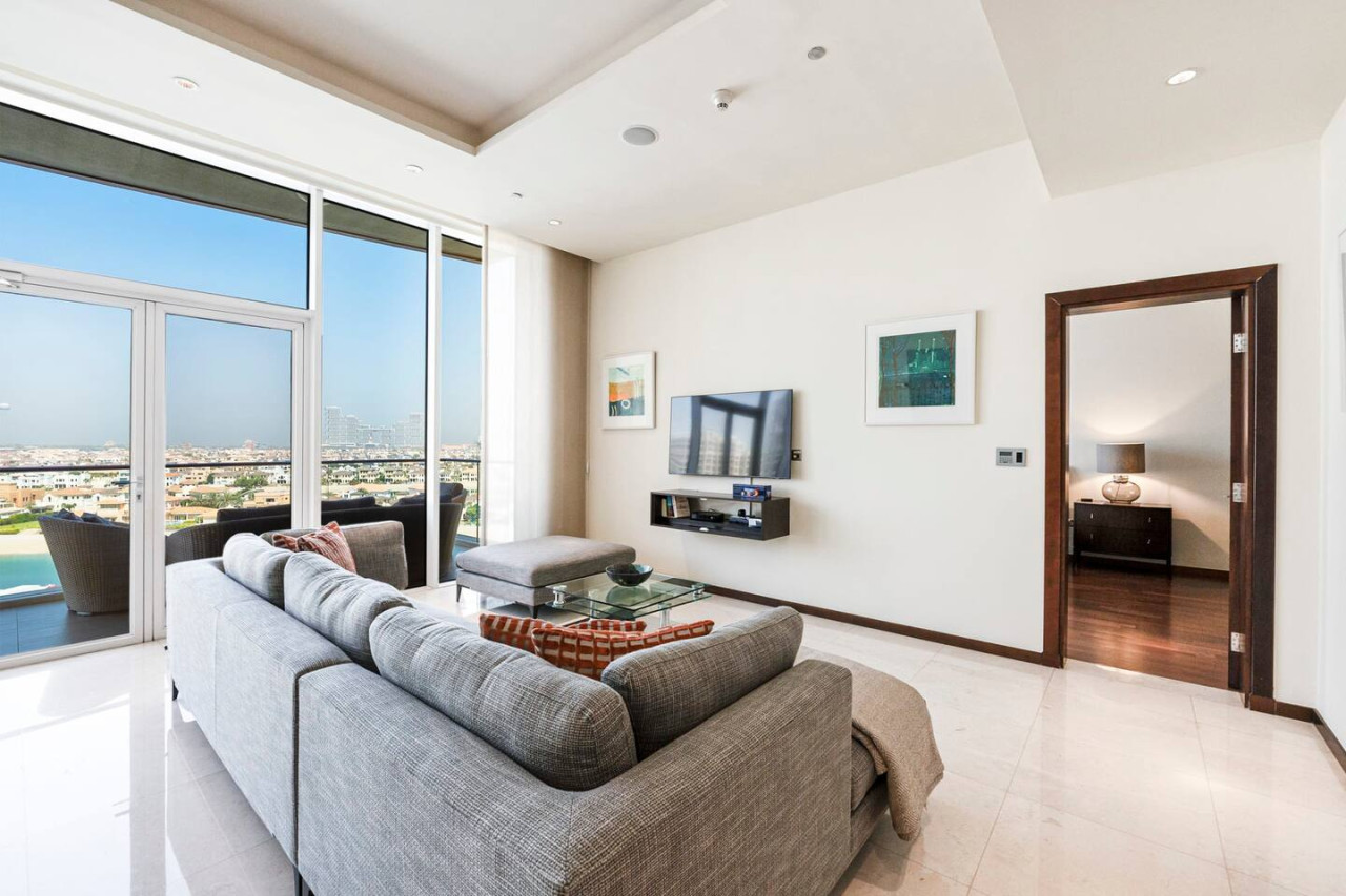 2 BD Tiara Palm Views, Beach & Pool, Amazing views — photo 5