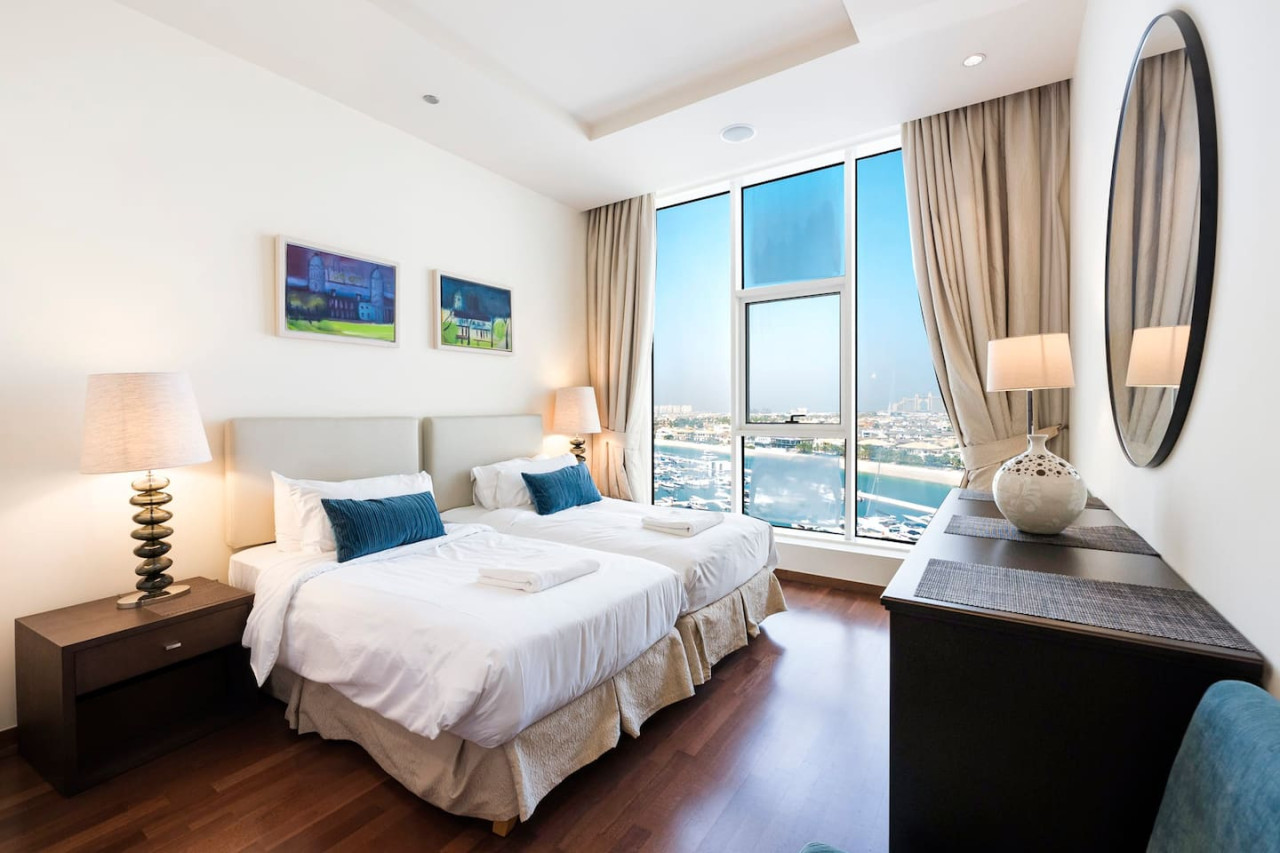 2 BD Tiara Palm Views, Beach & Pool, Amazing views — photo 18